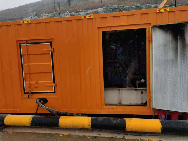 郓城发电机出租 发电机的工作原理介绍