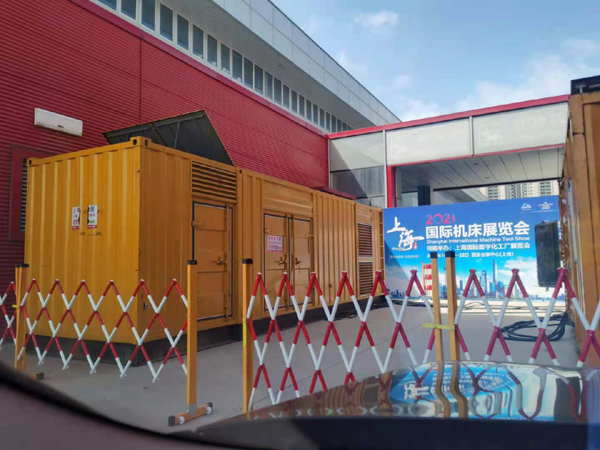 郓城发电车出租-发电机无电压或电压太低怎么办？